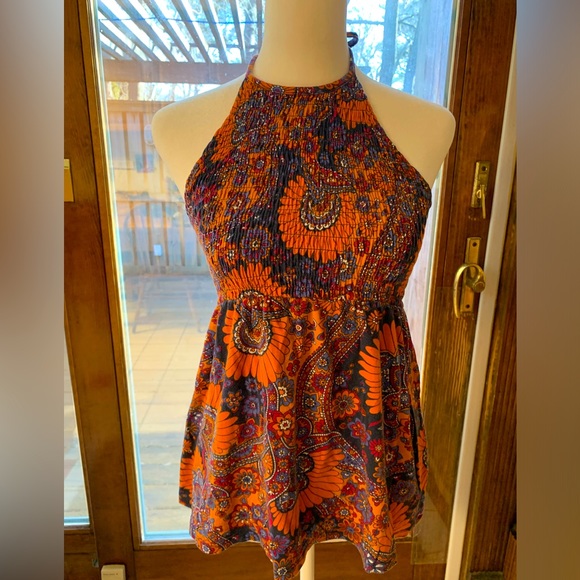 Moda International Tops - MODA INTL halter top size M (juniors)